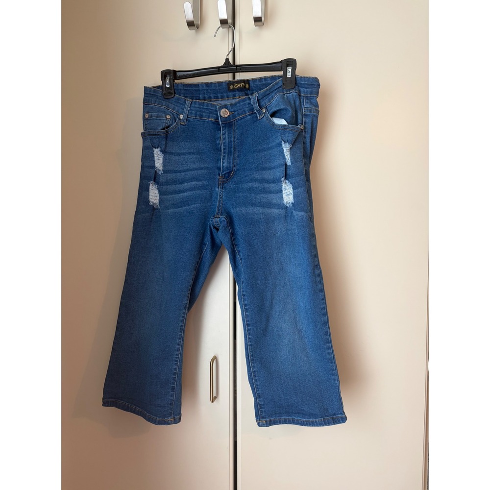 Y2K Distressed Cropped Jeans Medium Wash Denim flare Capris Plus Size 16W